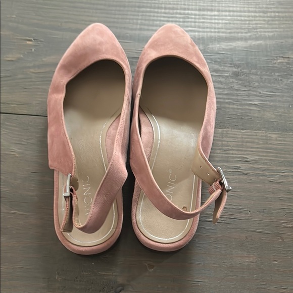 Vionic Pink Suede Slingback Flats - Size 8 - Picture 4 of 4